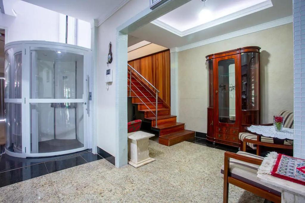 Отель Alt House 706 Norte Бразилиа Экстерьер фото